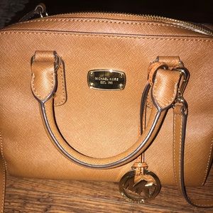 Michael Kors crossbody purse